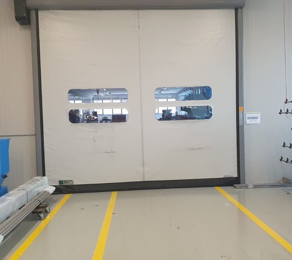 Porta rapida in reparto produttivo